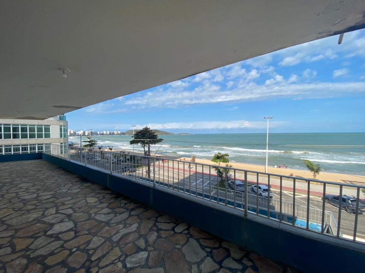 Suite Mar 210 - Economica E Compacta - Praia Do Morro - Predio Frente Mar Com Elevador, Atravessou A Avenida, Ja Esta Na Praia - Garagem - Internet 瓜拉派瑞 外观 照片