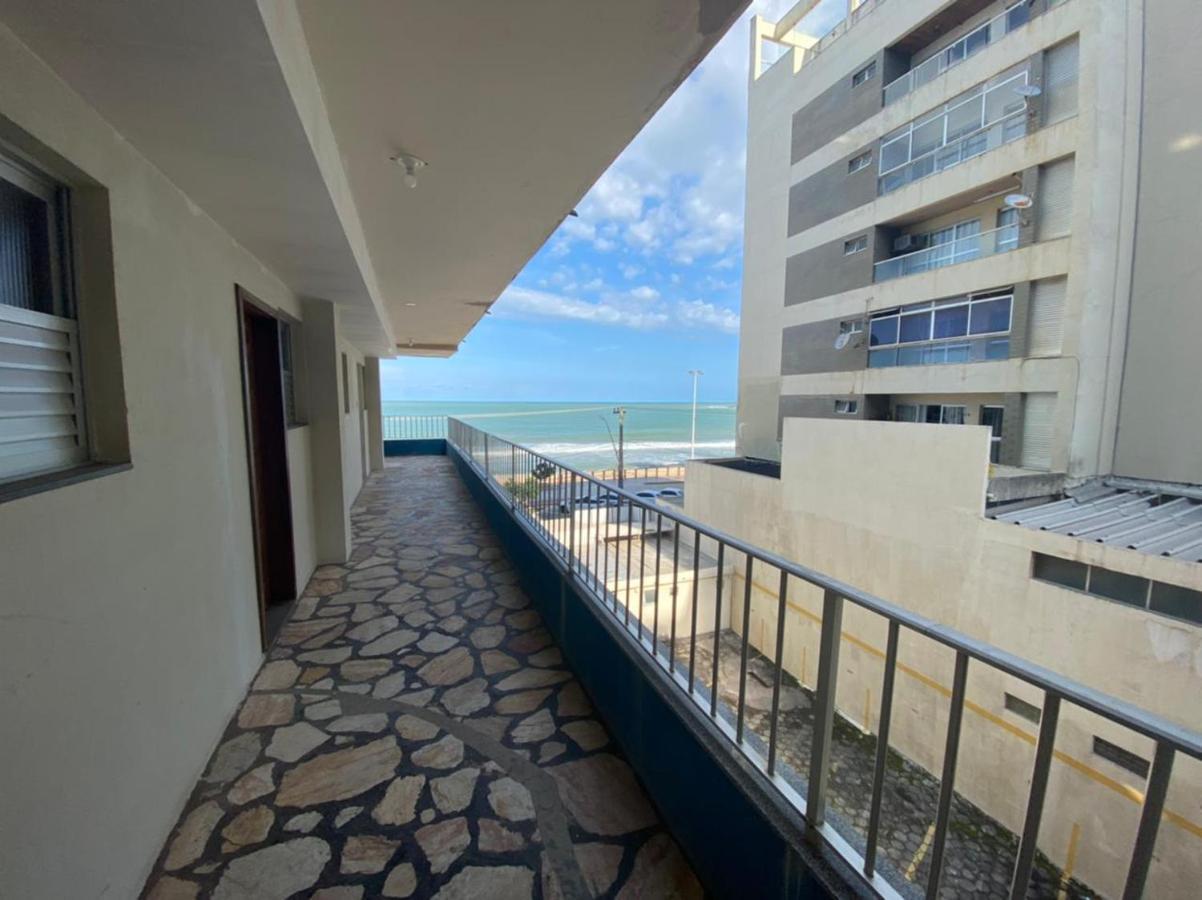 Suite Mar 210 - Economica E Compacta - Praia Do Morro - Predio Frente Mar Com Elevador, Atravessou A Avenida, Ja Esta Na Praia - Garagem - Internet 瓜拉派瑞 外观 照片