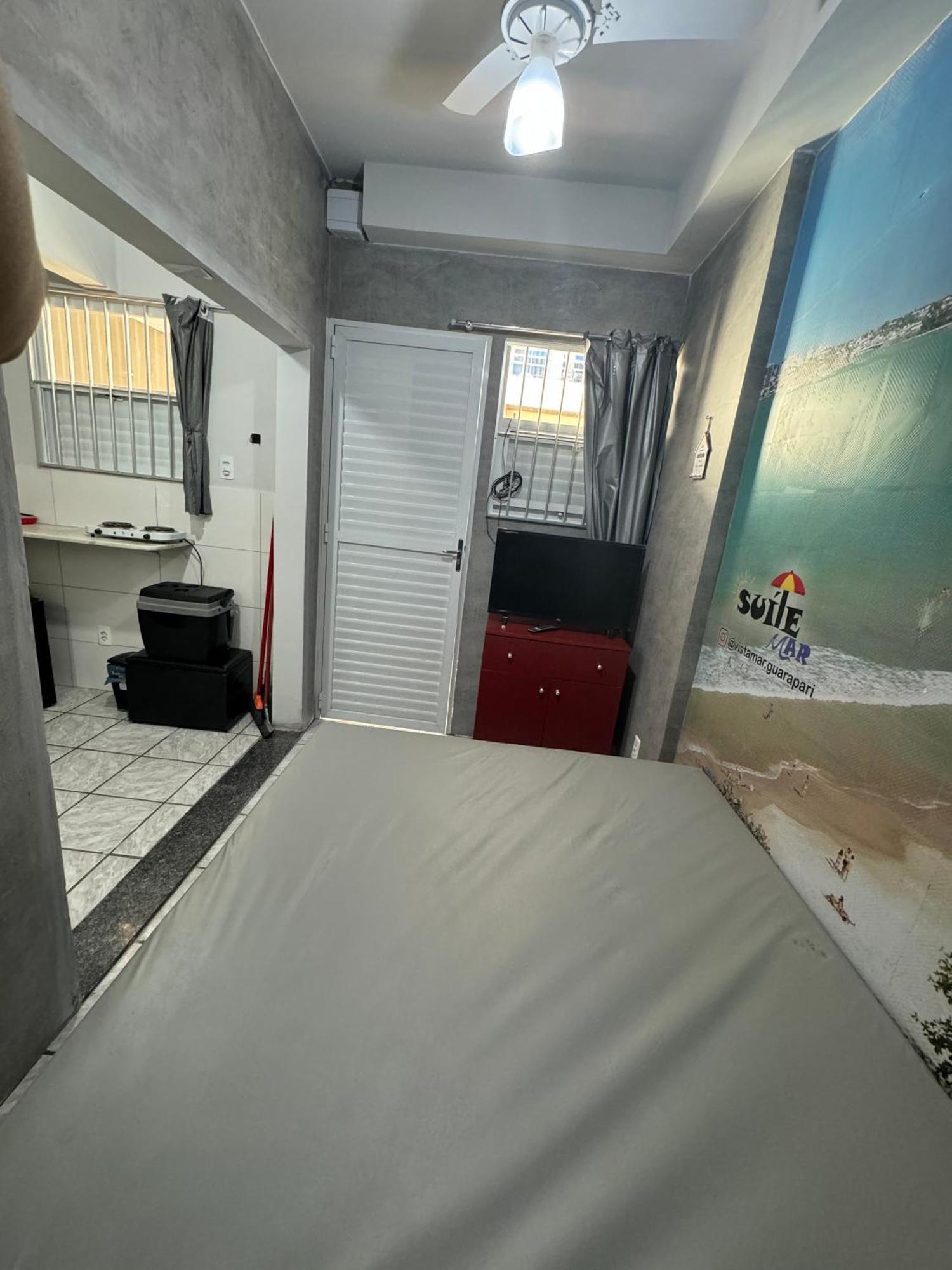 Suite Mar 210 - Economica E Compacta - Praia Do Morro - Predio Frente Mar Com Elevador, Atravessou A Avenida, Ja Esta Na Praia - Garagem - Internet 瓜拉派瑞 外观 照片